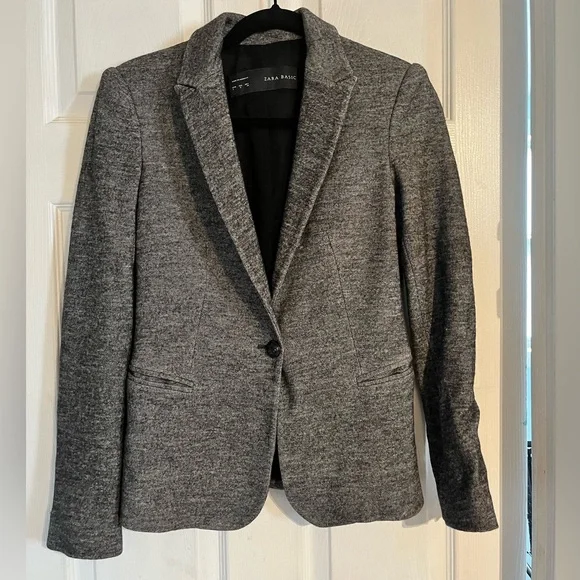 Zara Gray Blazer - Picture 3 of 9